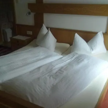 Gaestehaus Braunegger Apartamento *