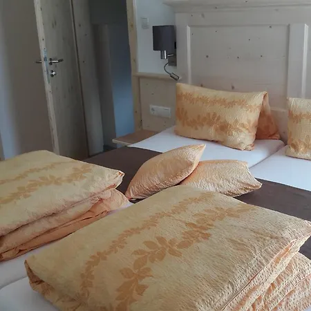 Gaestehaus Braunegger * Oetz