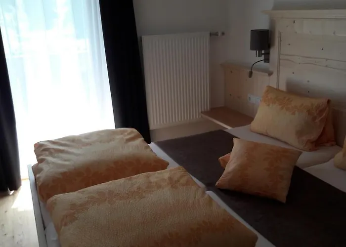 Gaestehaus Braunegger * Oetz